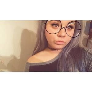 Meet your Posher, Marissa